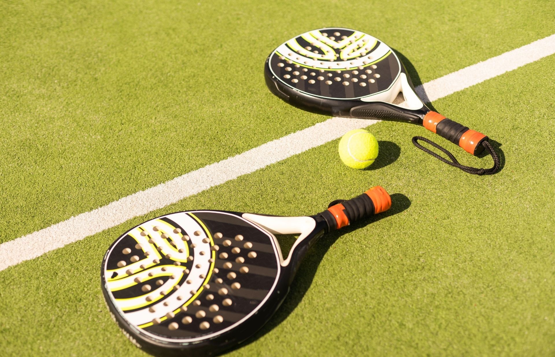 como puedo aprender a jugar padel